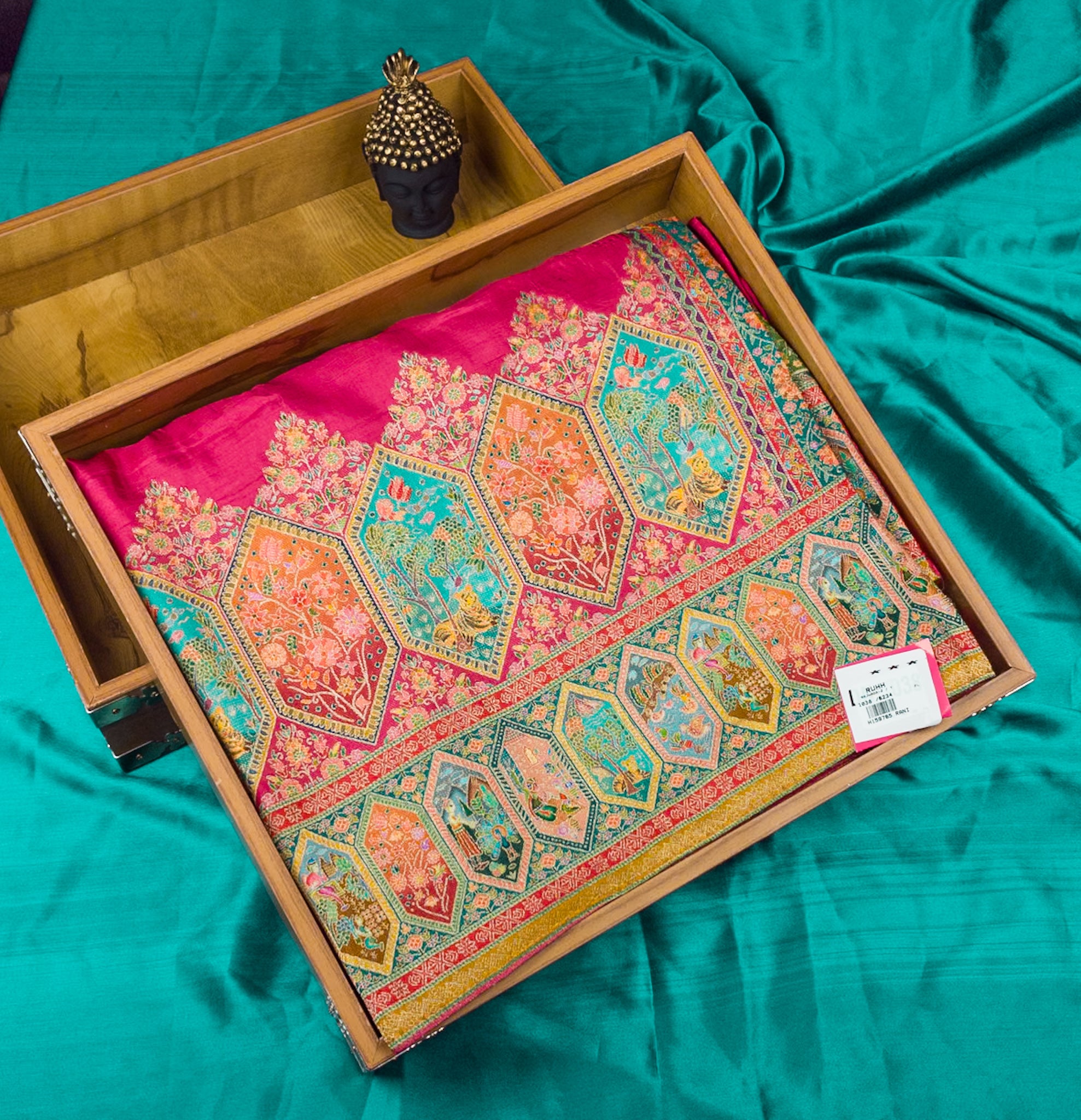 Vastranika Handwoven Magenta Pink Pashmina Pure Silk Saree