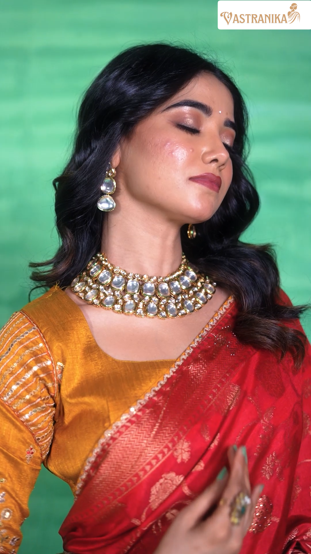 Crimson Red Pure Dola Silk Saree with Mustard Yellow Blouse & Designer Belt  11516 – Raj Kanya Collection | Vastranika