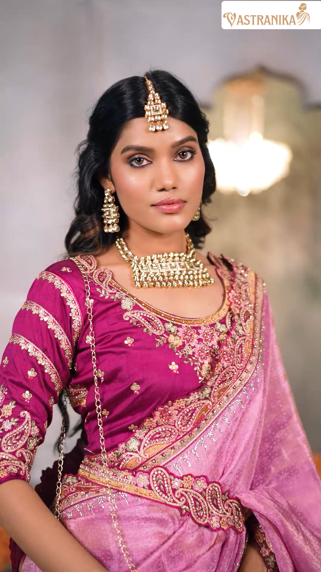 Rose Mauve Jacquard Chinon Crepe Silk Saree with Designer Blouse & Handcrafted Purse – Vastranika 1006