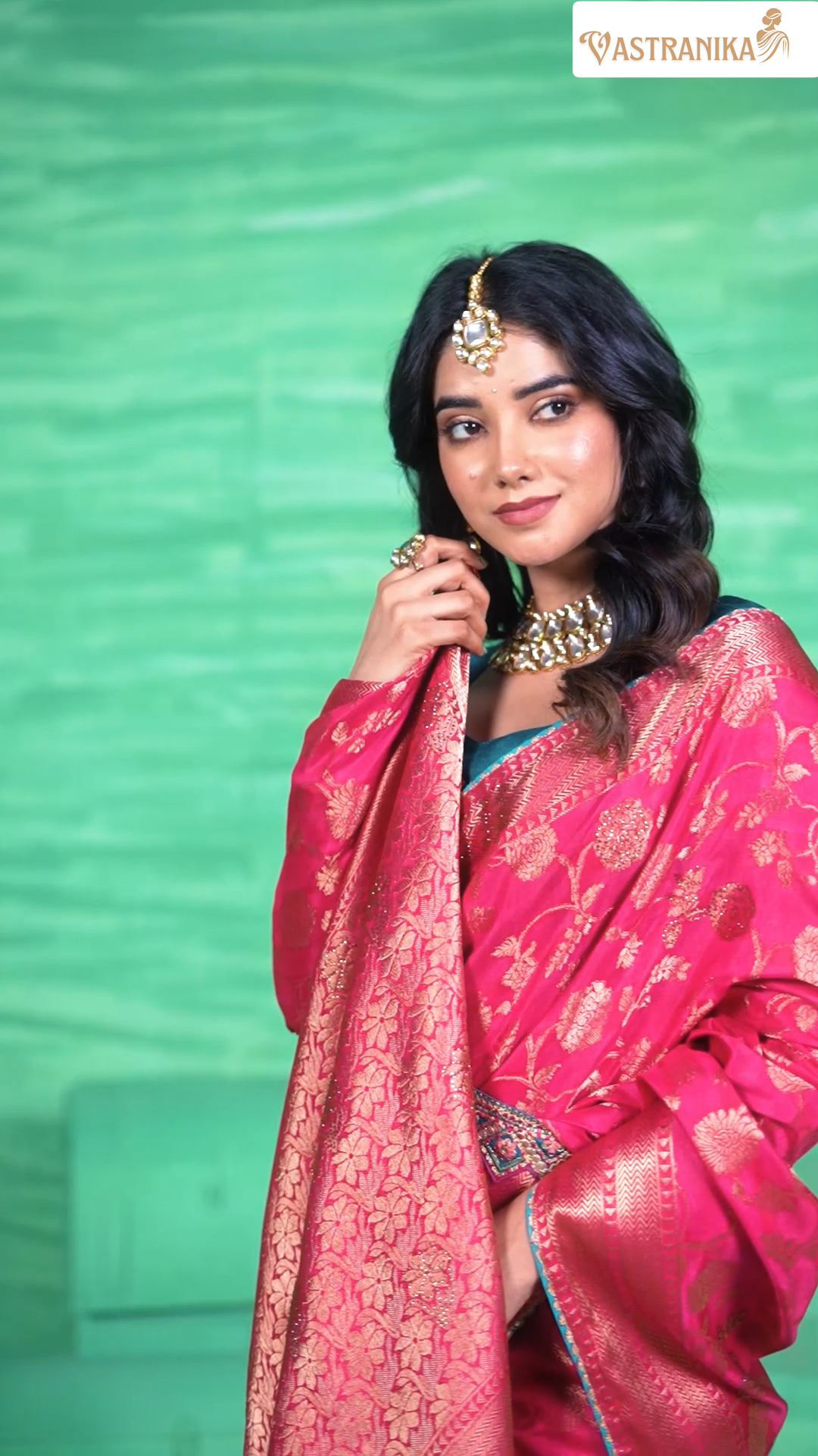 Rani Pink Pure Dola Silk Saree with Teal Blue Blouse & Embroidered Belt 11511  – Raj Kanya Collection | Vastranika