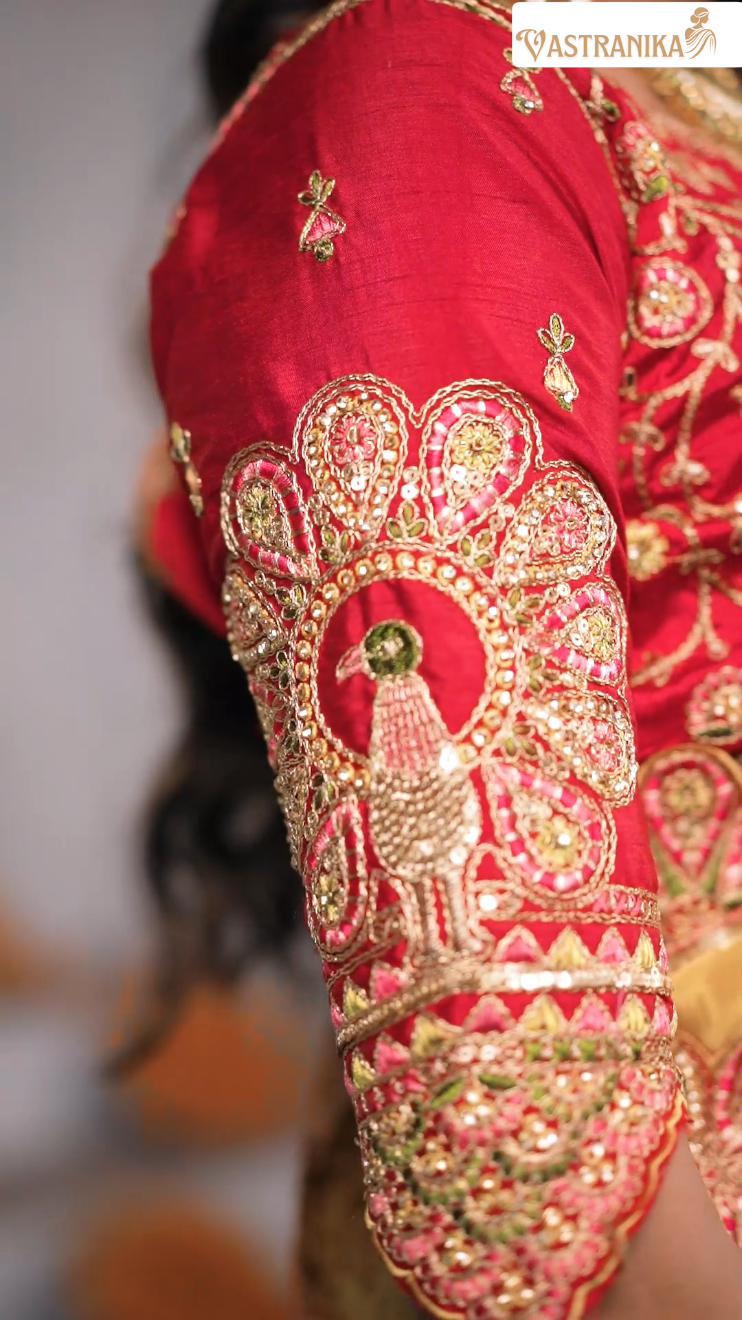 Golden Mustard Jacquard Chinon Crepe Silk Saree with Maroon Blouse & Handcrafted Purse – Vastranika 1002