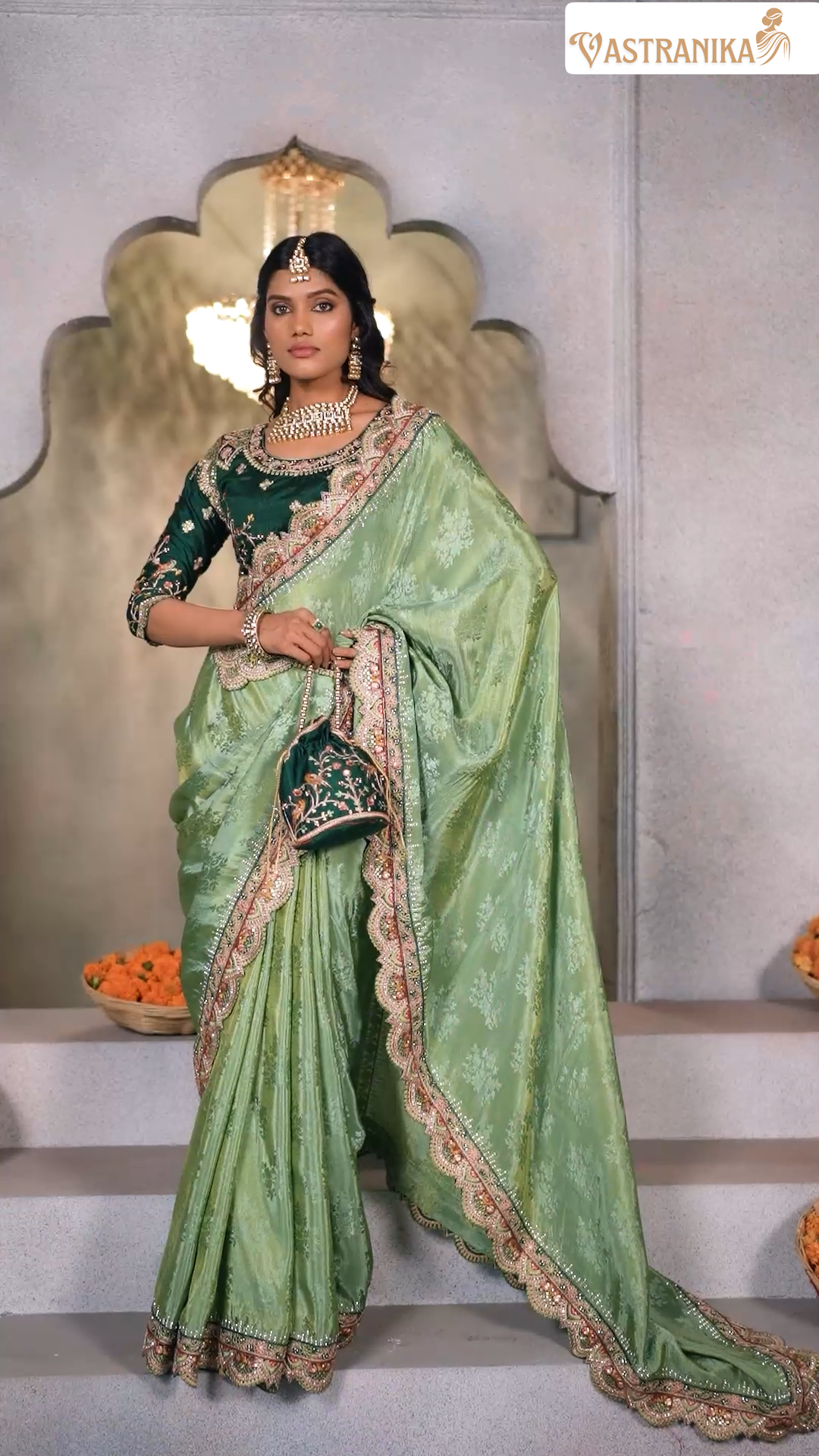 Olive Green Jacquard Chinon Crepe Silk Saree with Emerald Blouse & Handcrafted Purse – Vastranika 1005