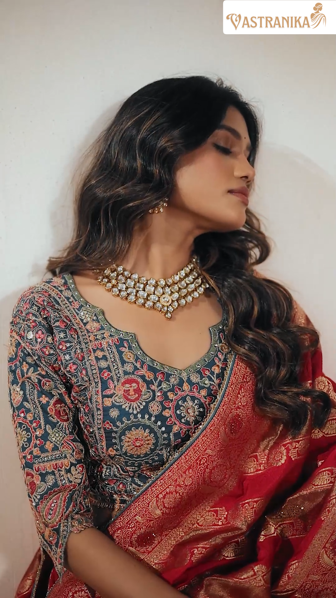 Vastranika Weaves Maroon Exquisite Designer Saree – 5502