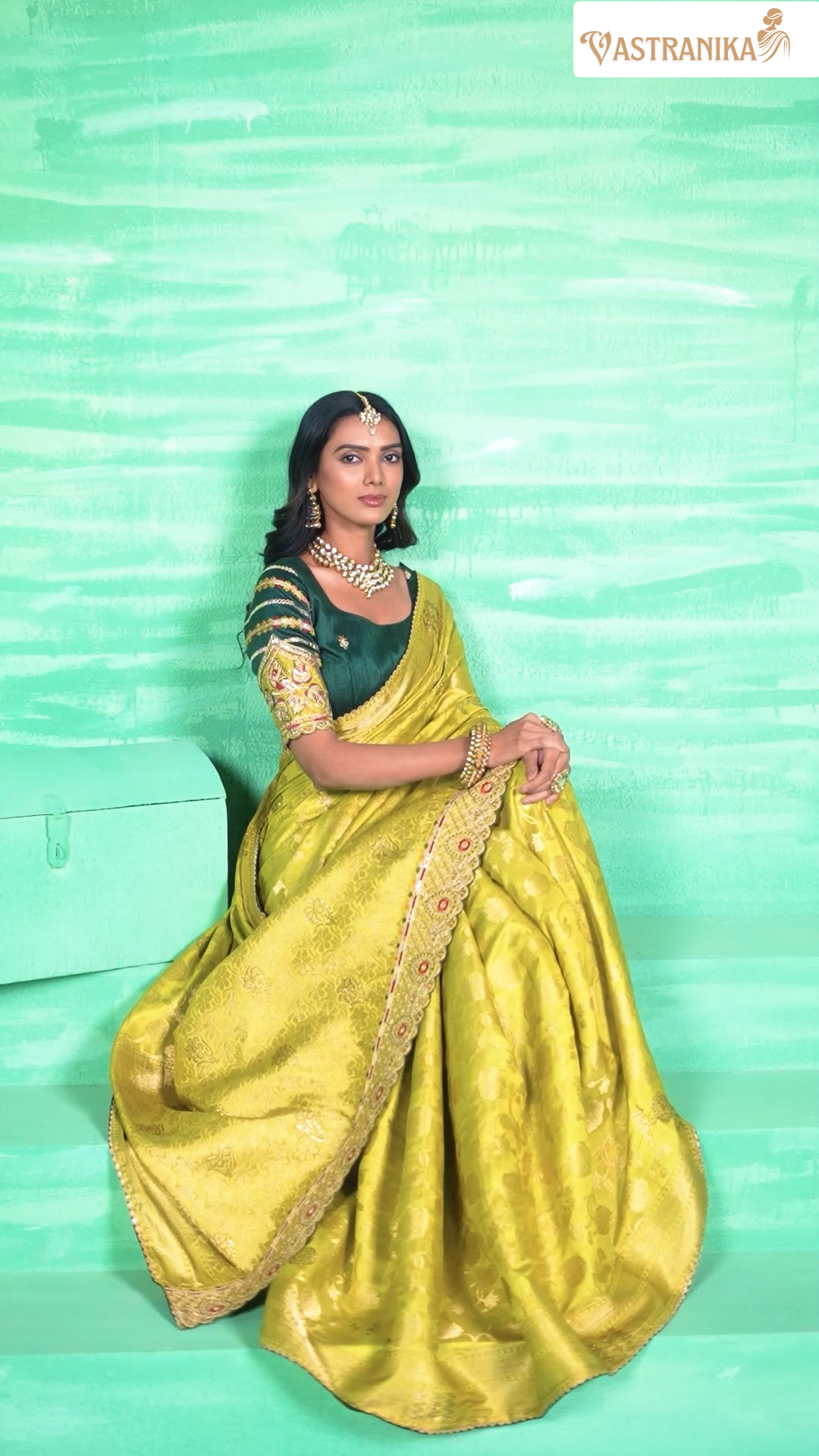 Lime Gold Pure Dola Silk Saree with Emerald Green Blouse & Embroidered Belt 11515 – Raj Kanya Collection | Vastranika