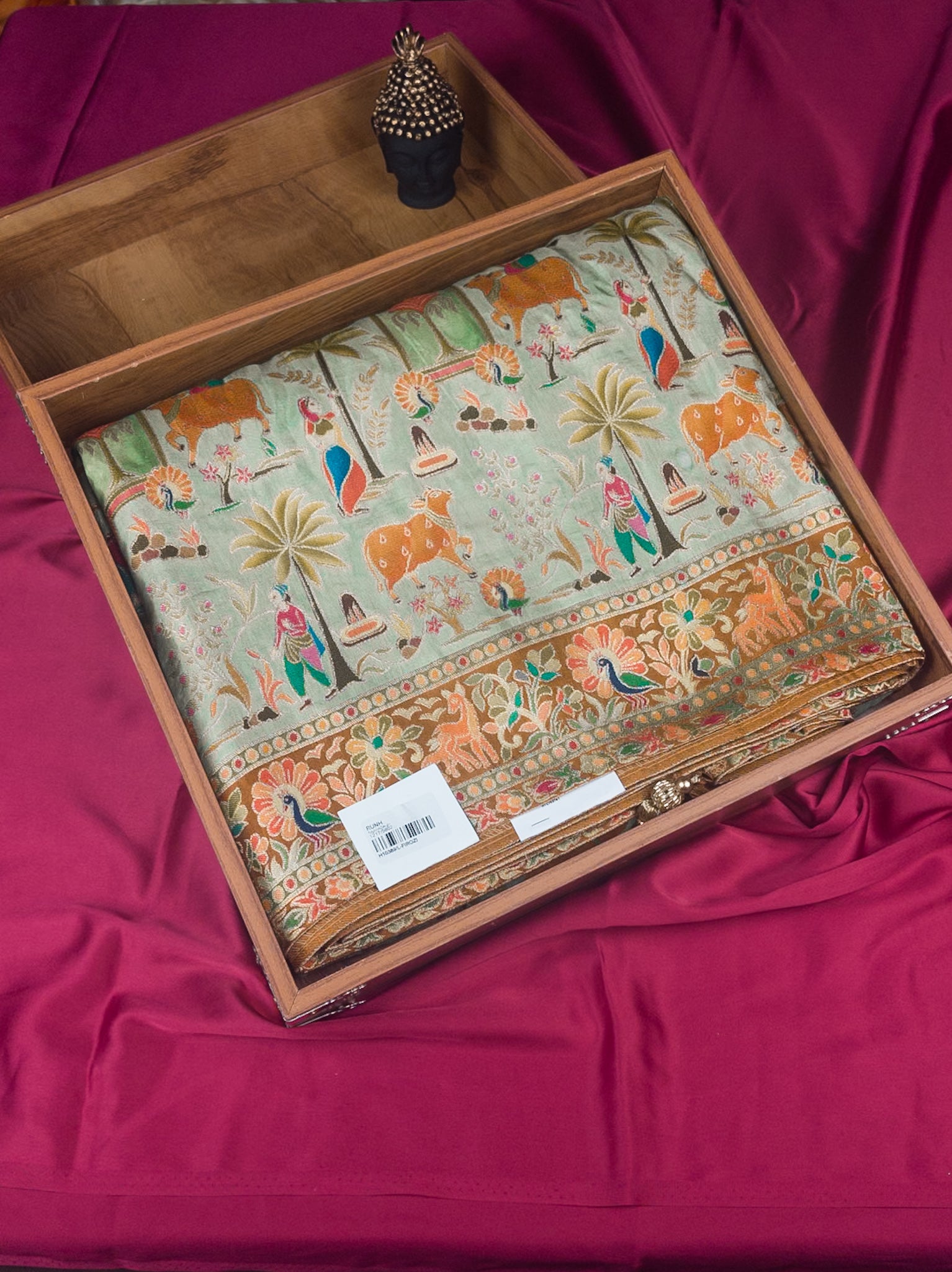 Pure Pashmina Silk Saree with Nature-Inspired Weaving