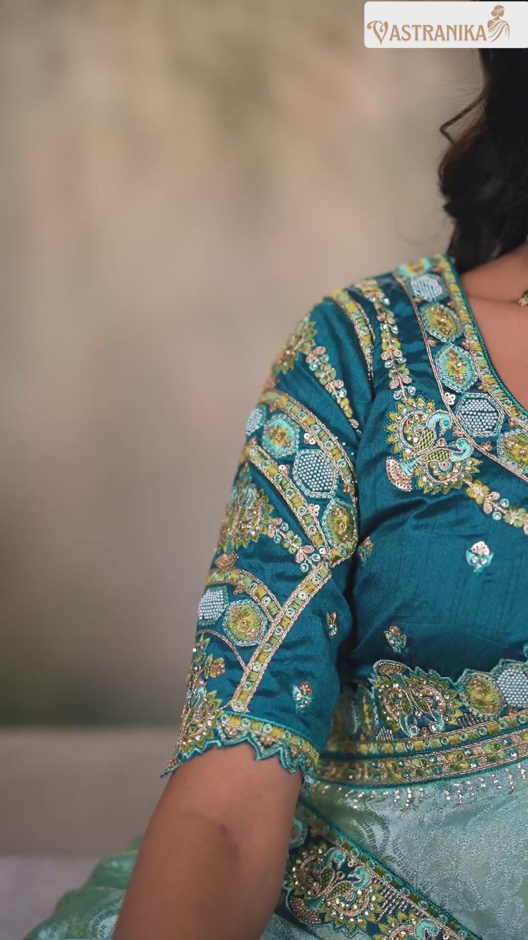 Seafoam Green Jacquard Chinon Crepe Silk Saree with Designer Blouse & Handcrafted Purse – Vastranika 1003